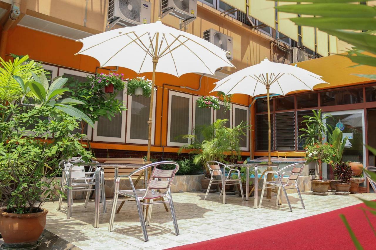 Nakornping Hotel Bangkok Exterior foto